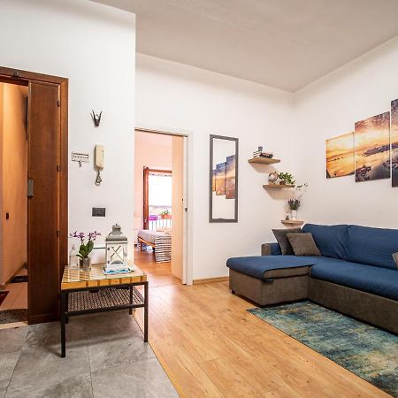Little Diamond - City Centre Apartment Cagliari Exterior photo
