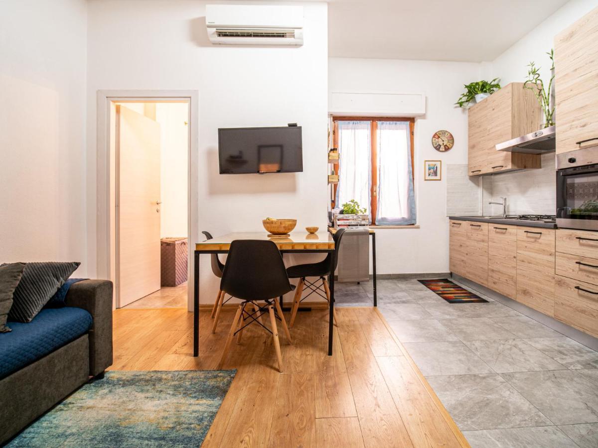 Little Diamond - City Centre Apartment Cagliari Exterior photo