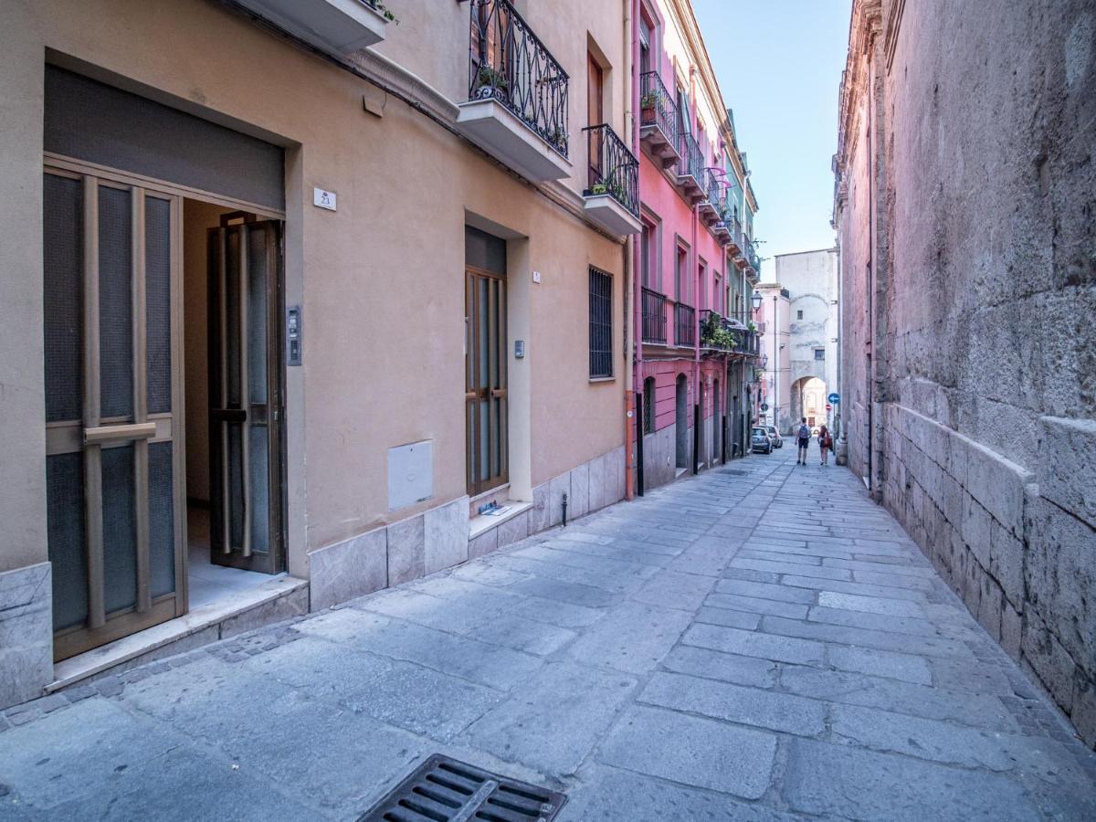 Little Diamond - City Centre Apartment Cagliari Exterior photo